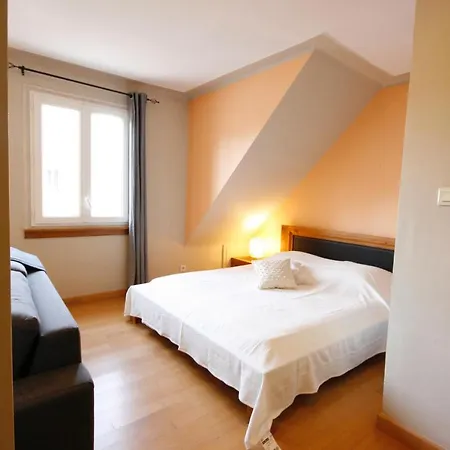 Schweitzer Lejlighed *